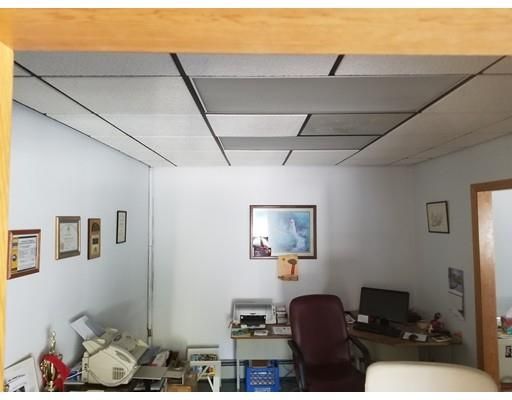 824 Taunton Ave, Seekonk, MA 02771